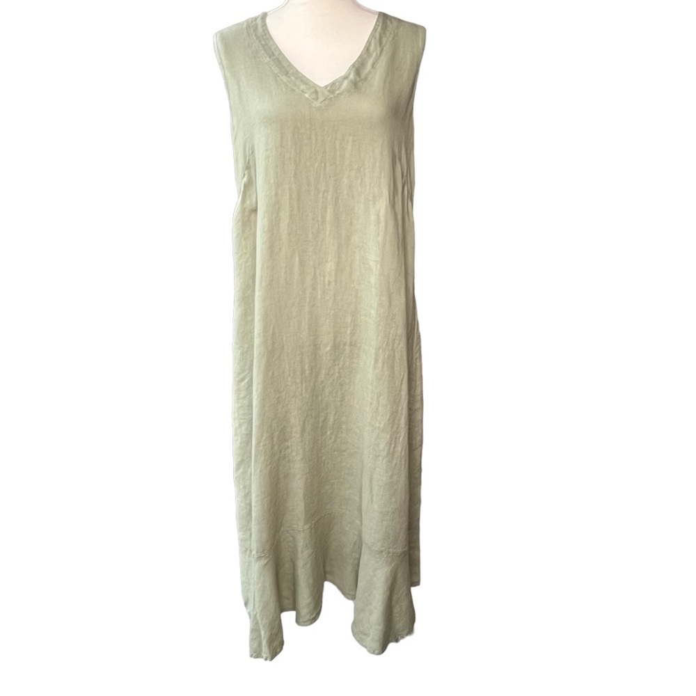 Elegant Green Sleeveless Dress